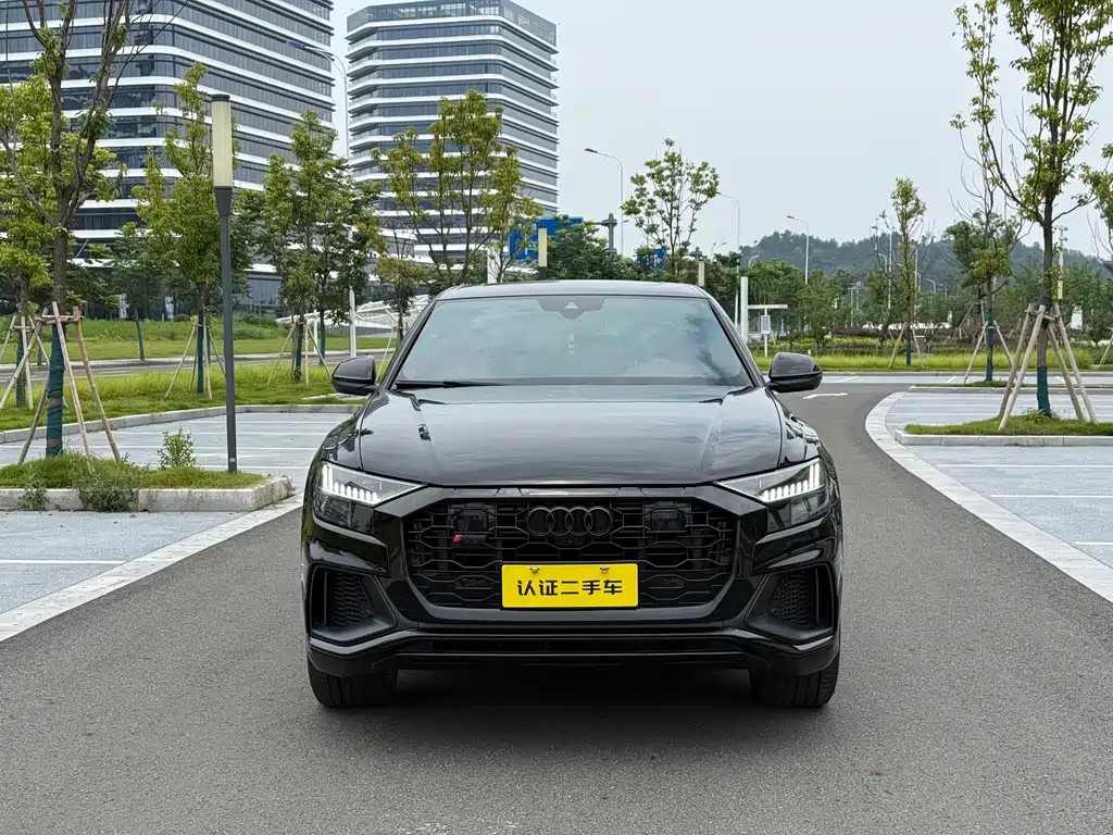 Audi Q8 2020