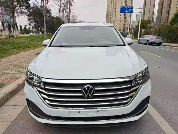 Volkswagen Viloran 2023