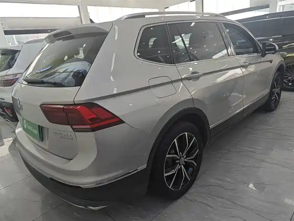 Volkswagen Tiguan L 2019