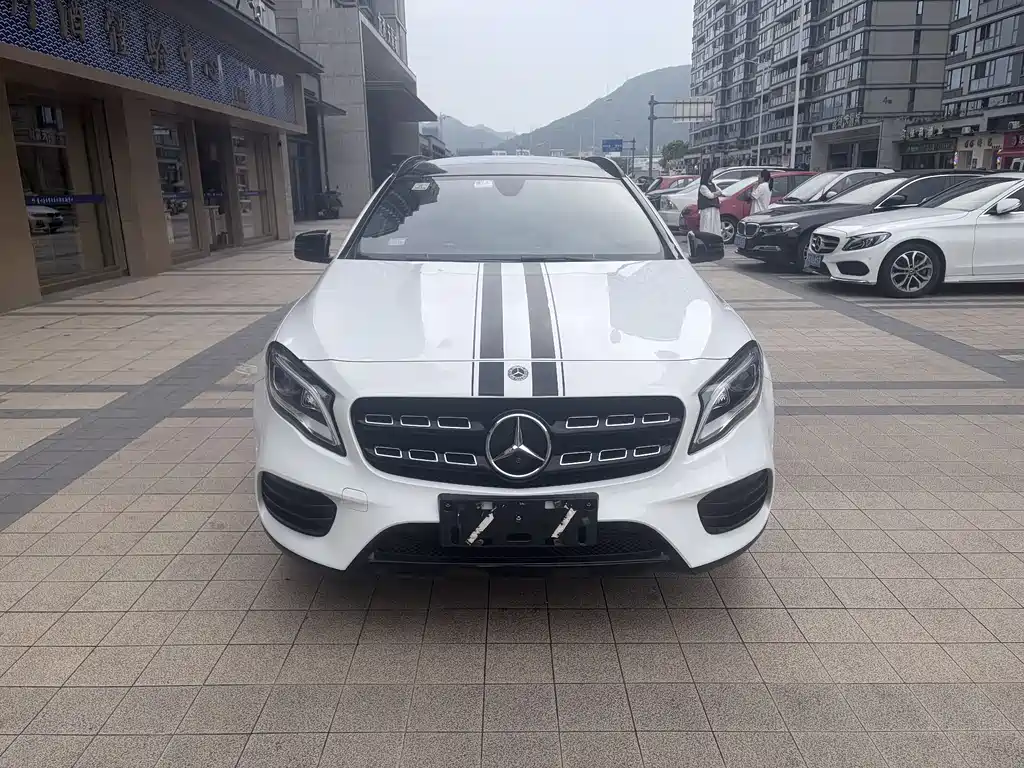 Mercedes-Benz GLA 2018 — фото 3