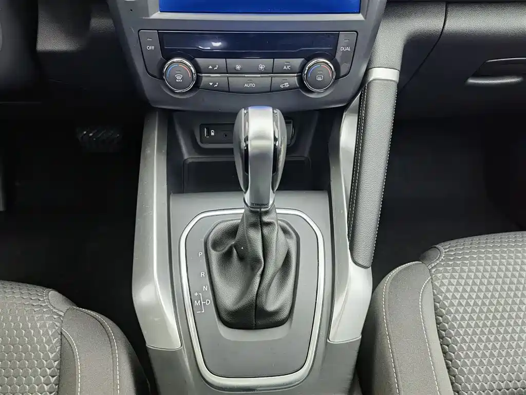 Renault Kadjar 2019 — фото 13