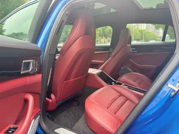 Porsche Panamera 2018