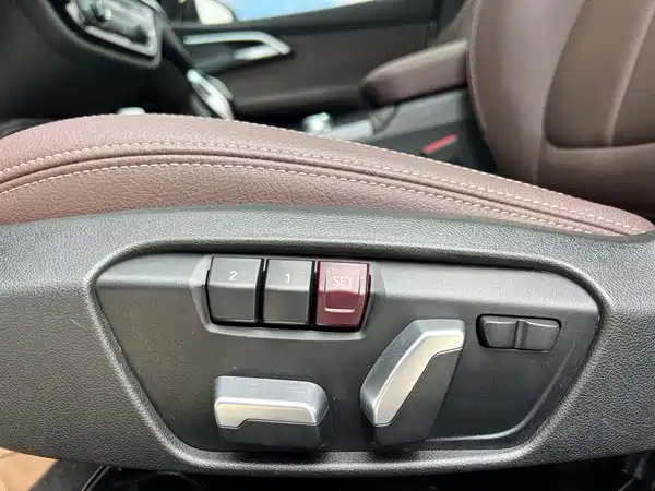 BMW 1 Series 2023