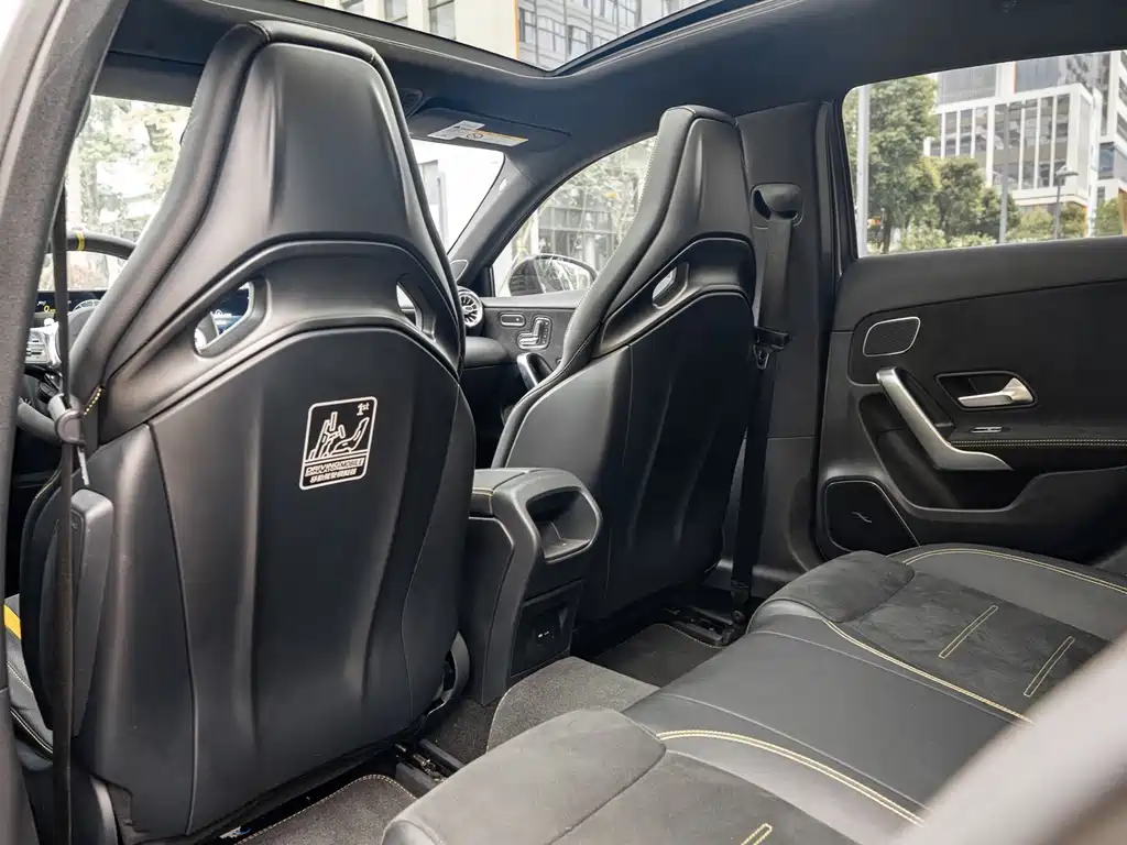 Mercedes-Benz A-Class AMG 2021 — фото 7