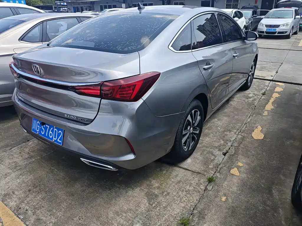 Changan Eado 2020 — фото 16