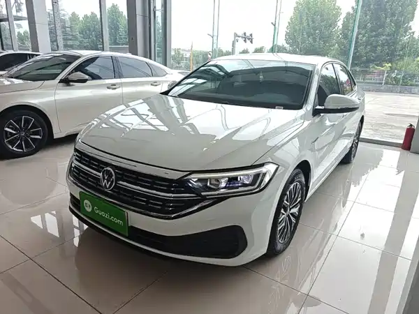 Volkswagen Sagitar 2025