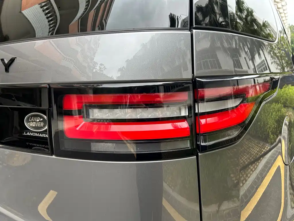 Land Rover Discovery 2019 — фото 20