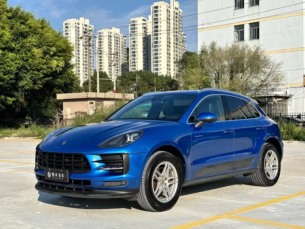 Porsche Macan 2019 — фото 1
