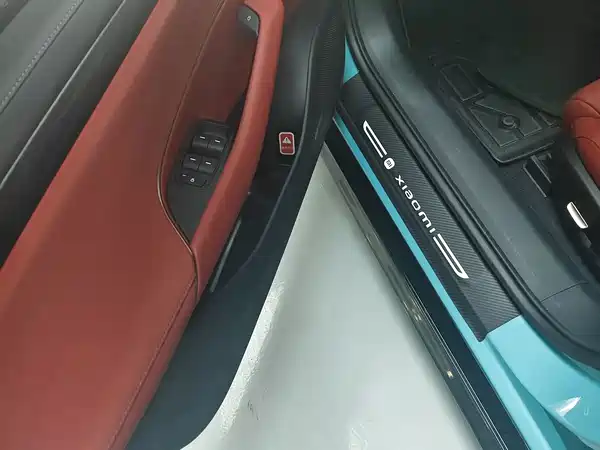 Xiaomi SU7 2025