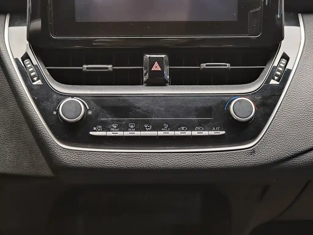 Toyota Levin 2023 — фото 16