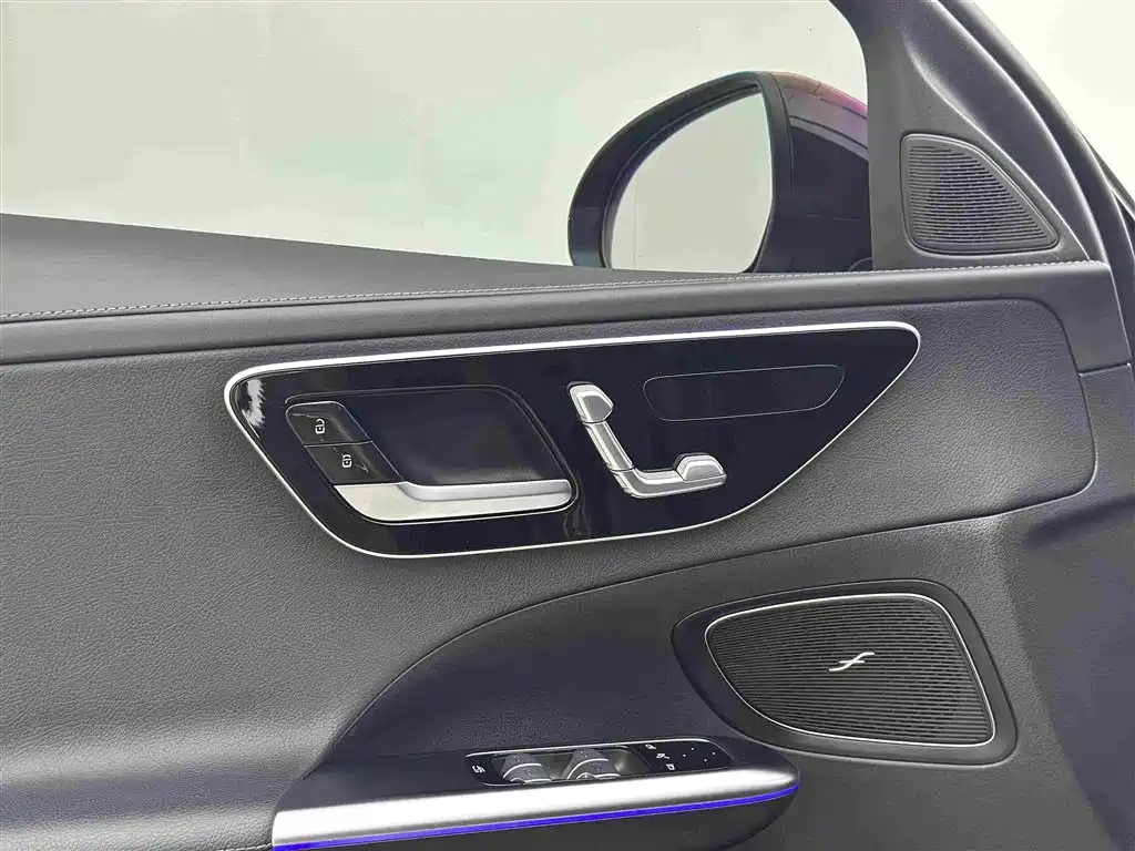 Mercedes-Benz C-Class 2022 — фото 14