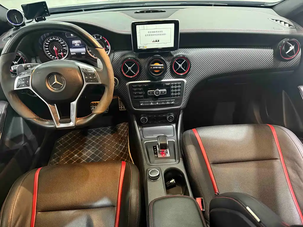 Mercedes-Benz A-Class AMG 2015 — фото 10