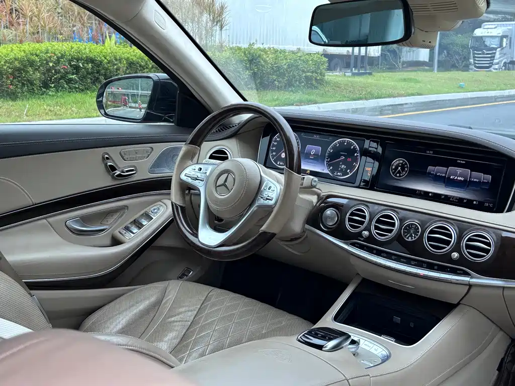 Mercedes-Benz S-Class 2016 — фото 12