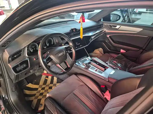 Audi A6L New Energy 2021