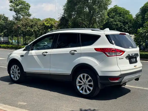 Ford Kuga 2013