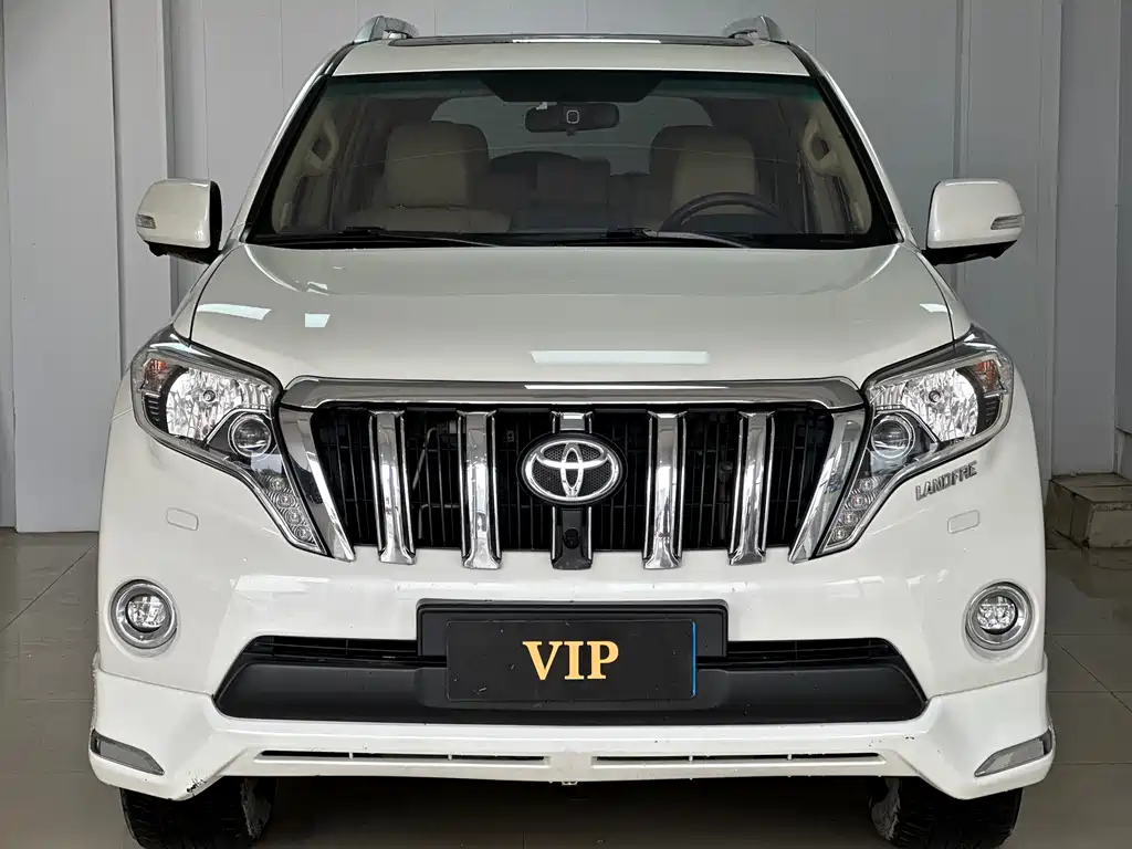 Toyota Prado 2016 — фото 2