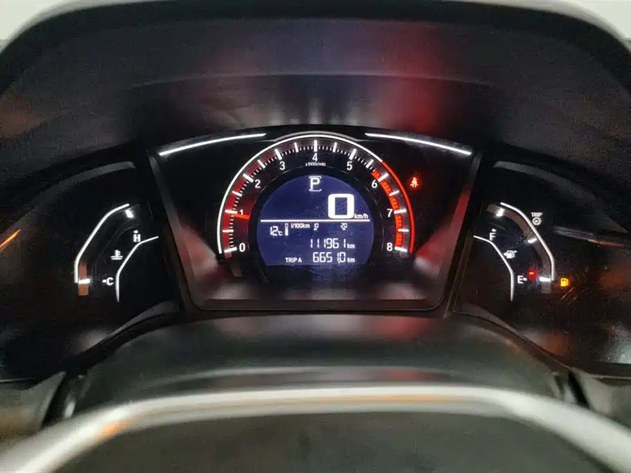 Honda Civic 2018 — фото 14