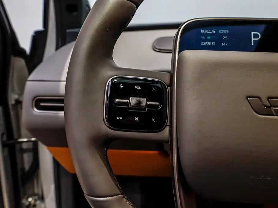 Li Auto i8 2025 — фото 30