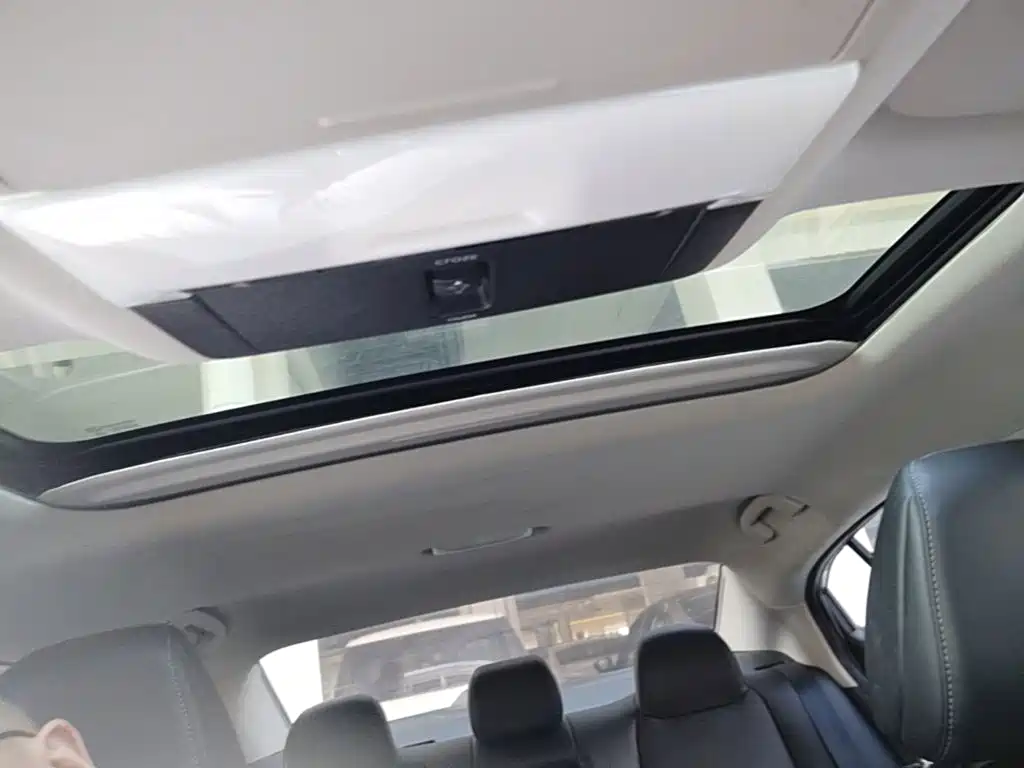 Nissan Sylphy 2021 — фото 18