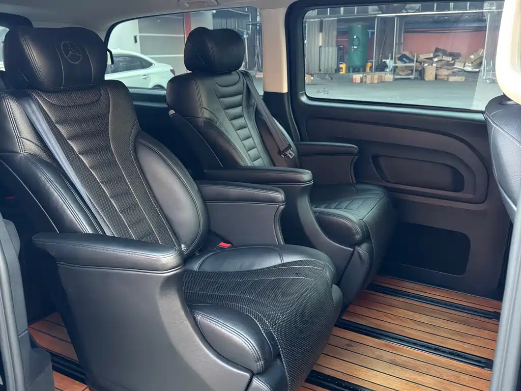 Mercedes-Benz Vito 2018 — фото 19