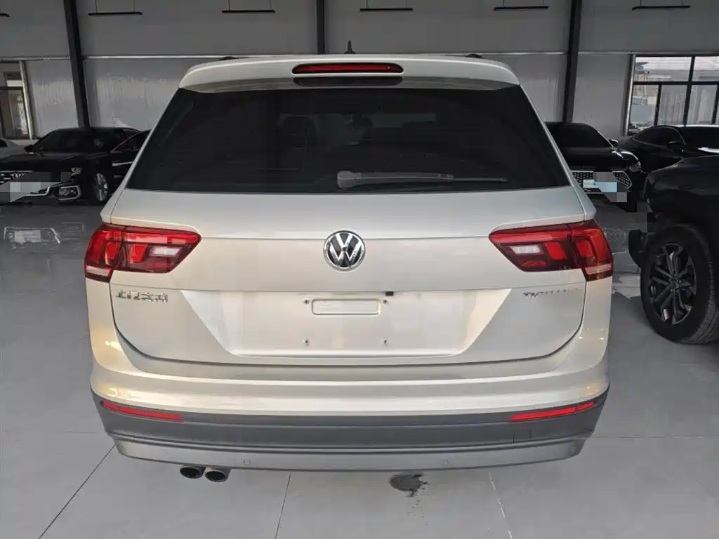 Volkswagen Tiguan L 2018 — фото 4