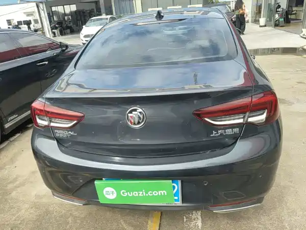 Buick Regal 2021
