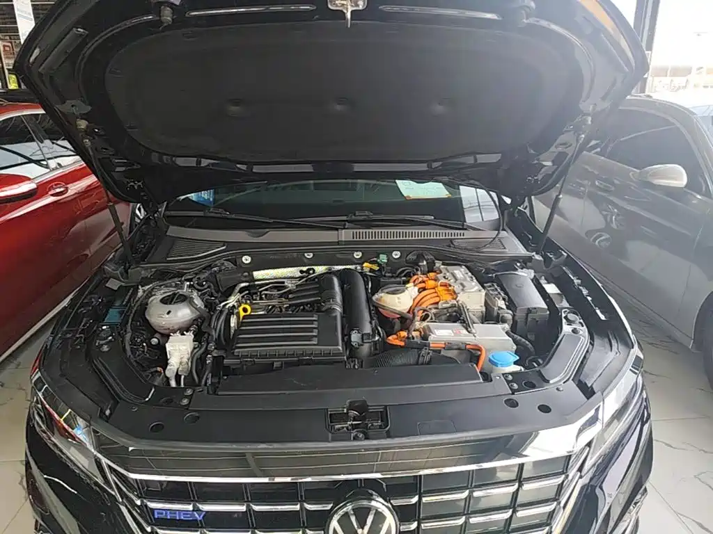 Volkswagen Passat PHEV 2020 — фото 20