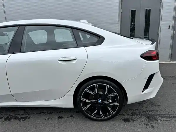 BMW 2 Series 2025