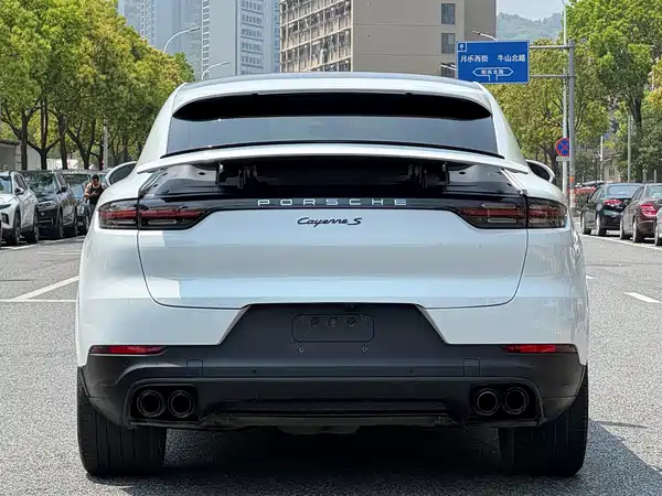 Porsche Cayenne 2019