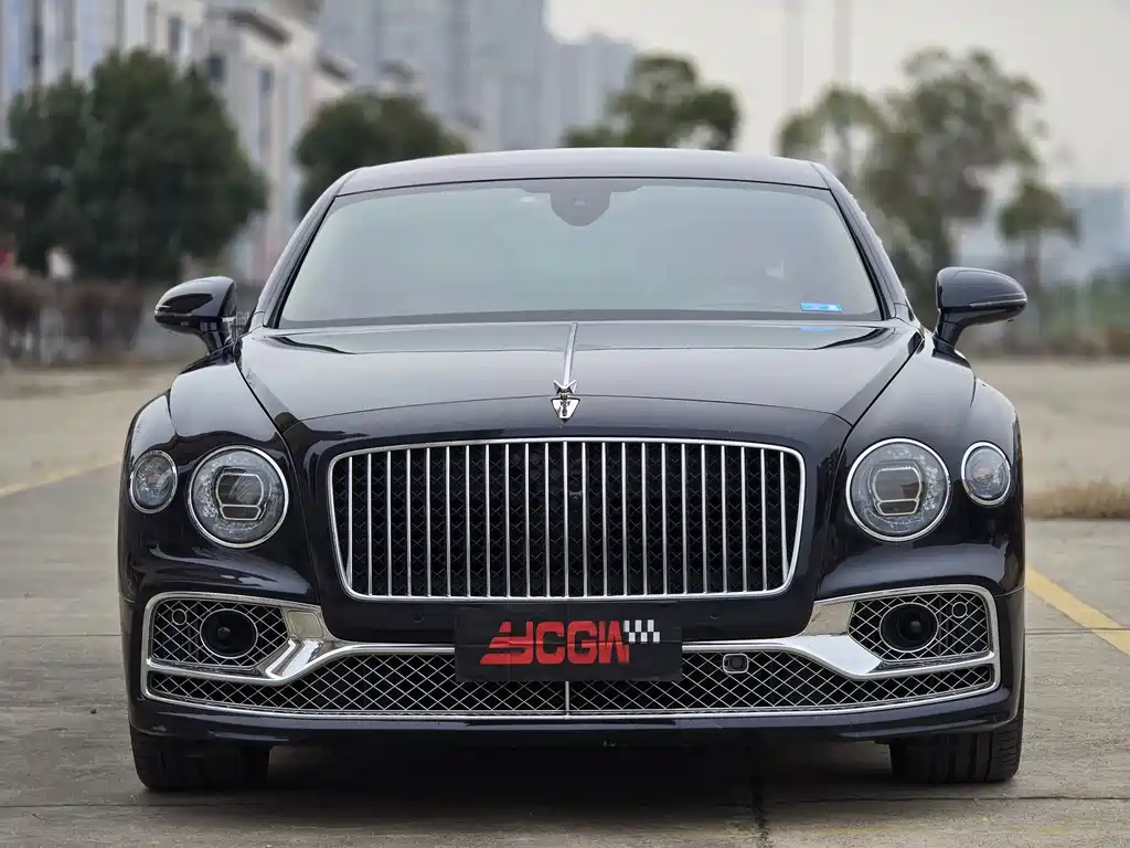 Bentley Flying Spur 2020 — фото 2