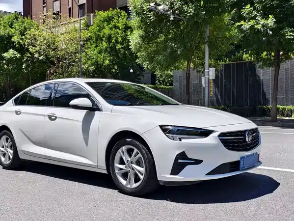Buick Regal 2020