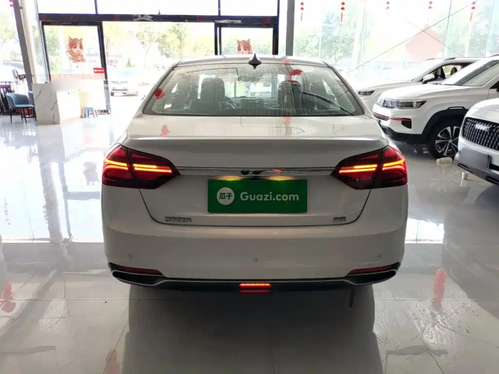 Geely Emgrand 2019