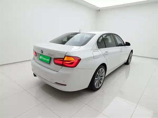 BMW 3 Series 2019