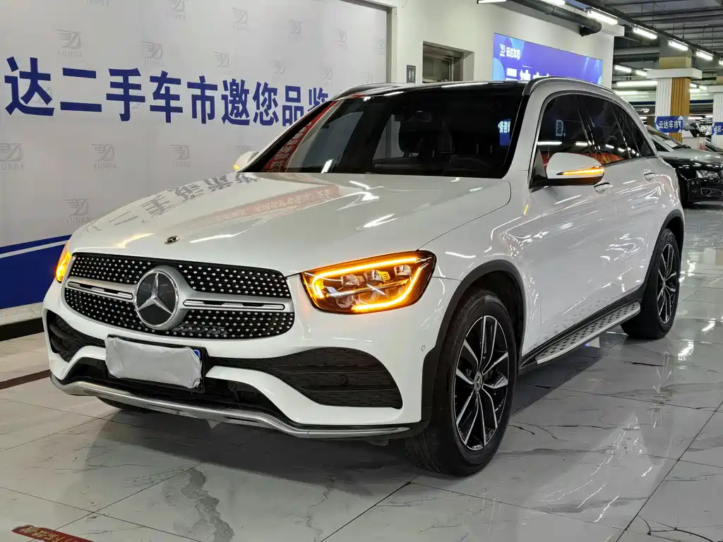 Mercedes-Benz GLC 2021 — фото 1