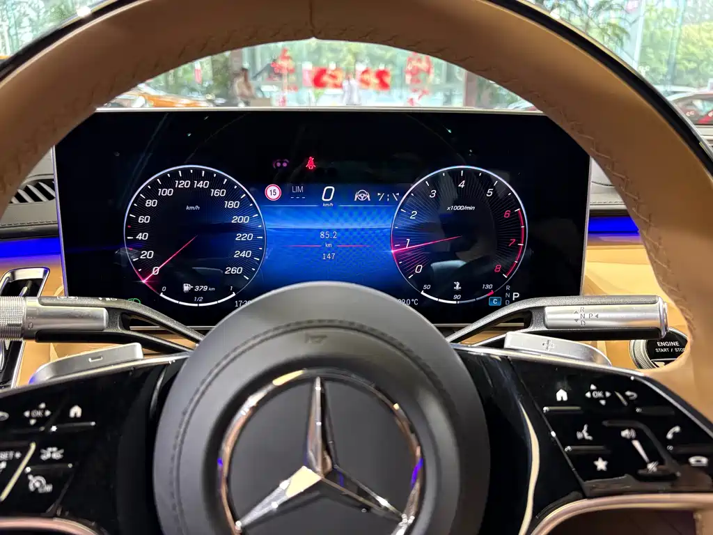 Mercedes-Benz S-Class 2023 — фото 13