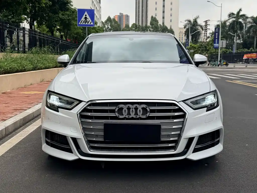 Audi A3 2020 — фото 4