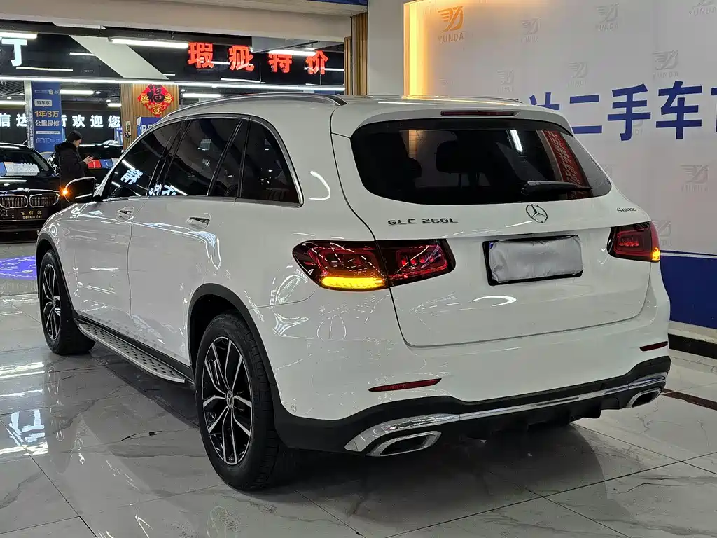 Mercedes-Benz GLC 2021 — фото 12