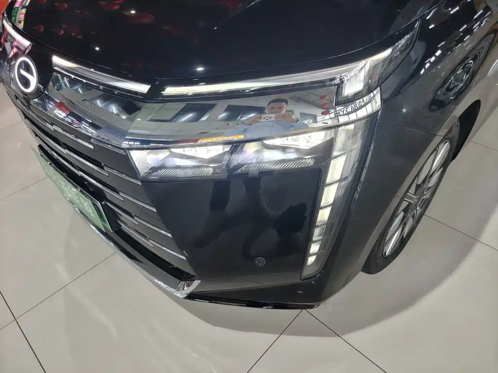 GAC Trumpchi E8 PHEV 2024 — фото 14