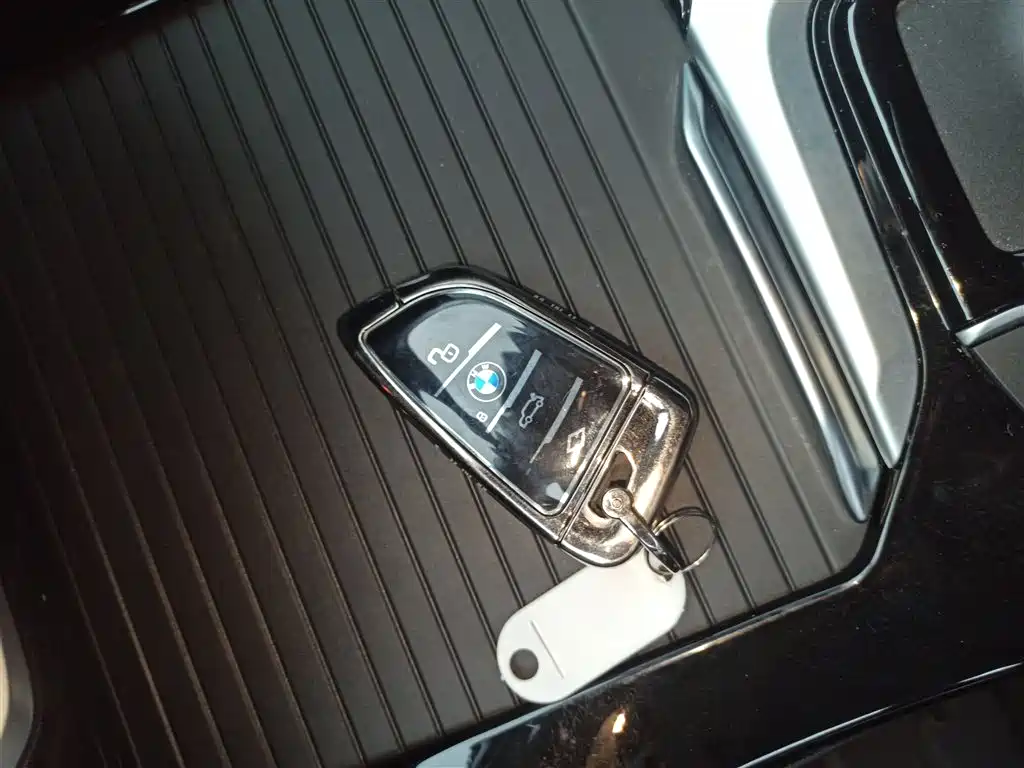 BMW X3 2021 — фото 9