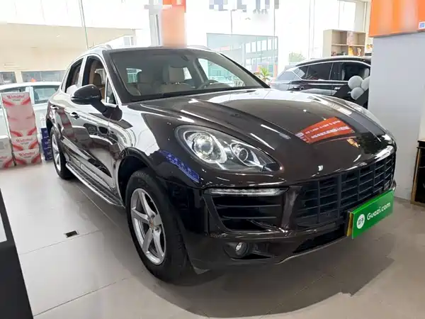 Porsche Macan 2015