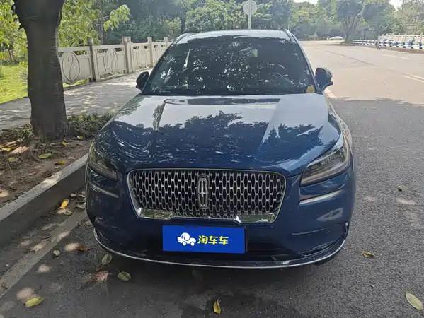 Lincoln Corsair 2020