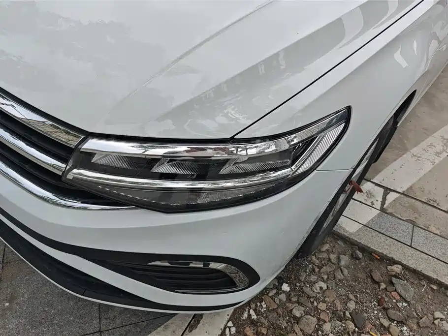 Volkswagen Bora 2023