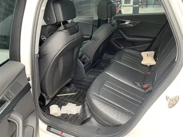 Audi A4L 2022