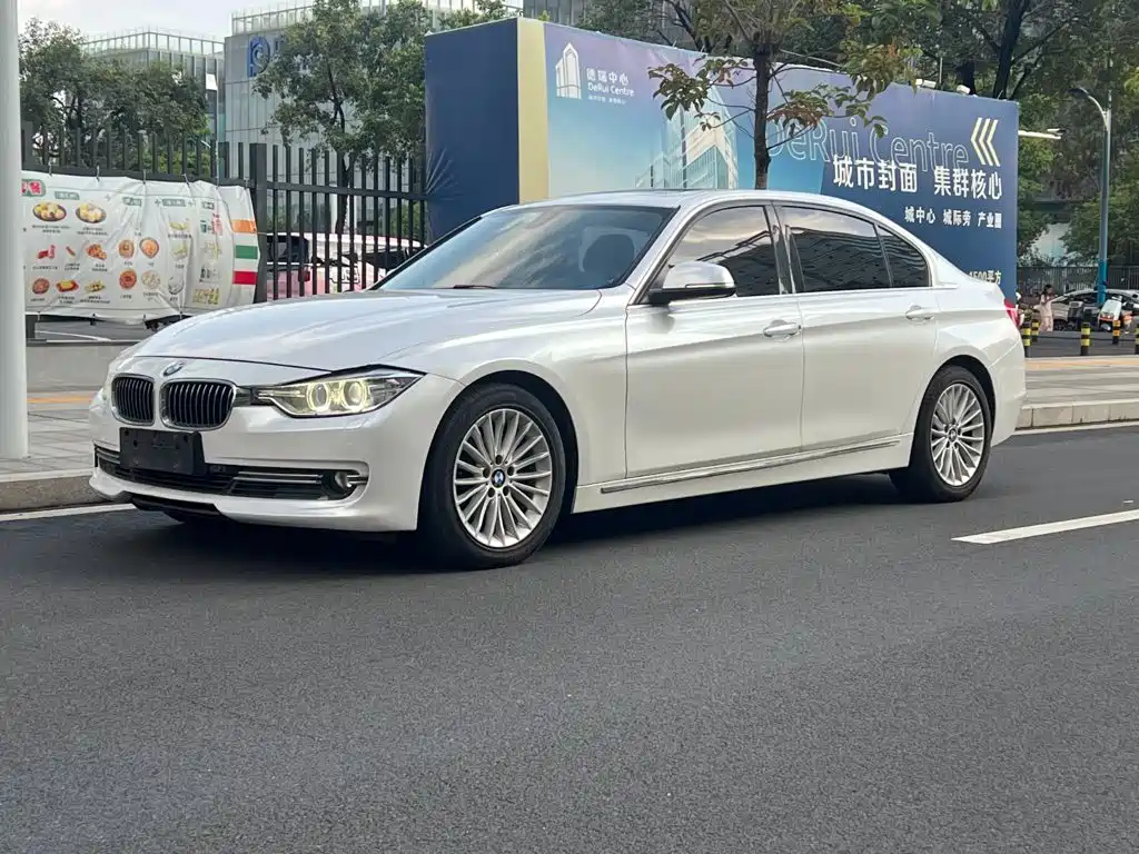 BMW 3 Series 2015