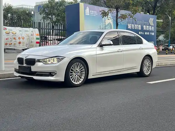 BMW 3 Series 2015