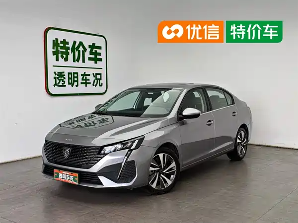 Peugeot 408 2023