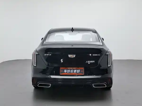 Cadillac CT4 2021