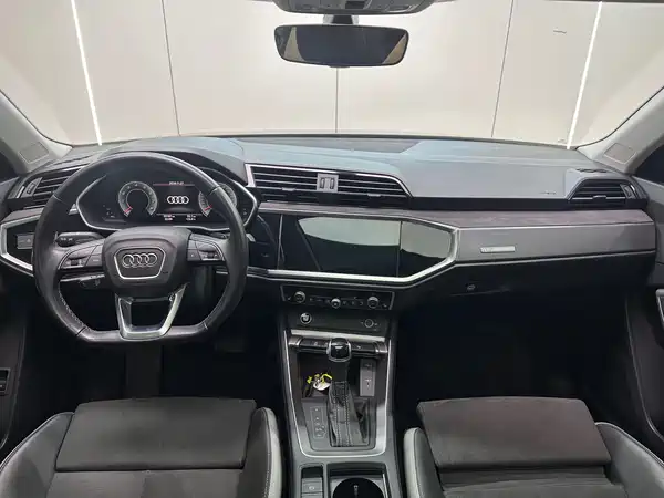 Audi Q3 2023