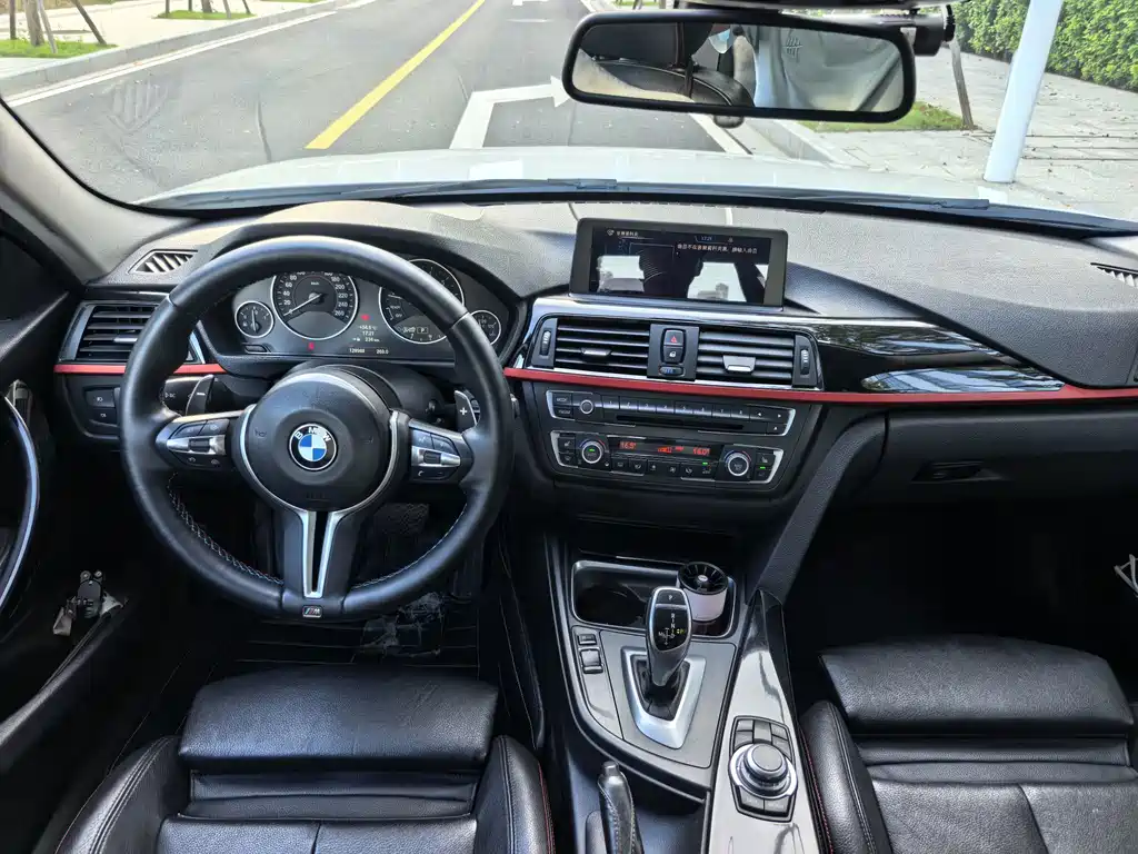 BMW 3 Series 2014 — фото 16