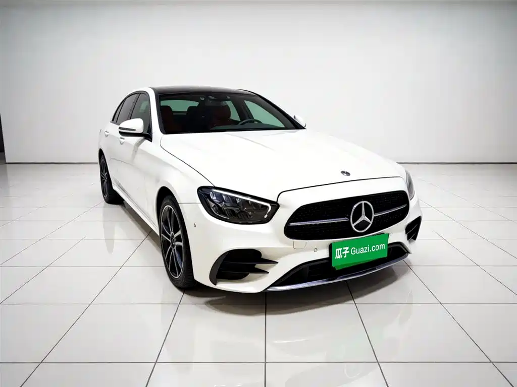 Mercedes-Benz E-Class 2022